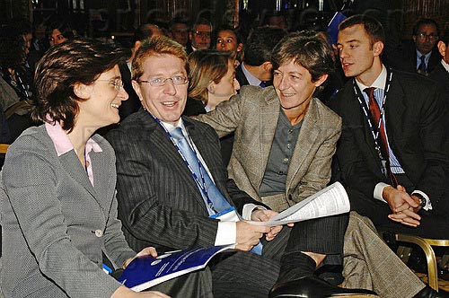 EuroMoney2005_147.jpg