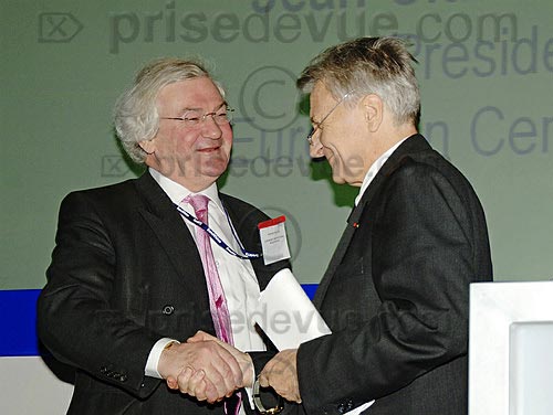 EuroMoney2005_419.jpg