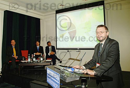 EuroMoney2005_497.jpg