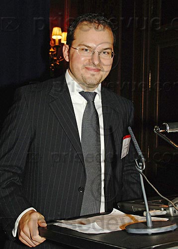 EuroMoney2005_660.jpg