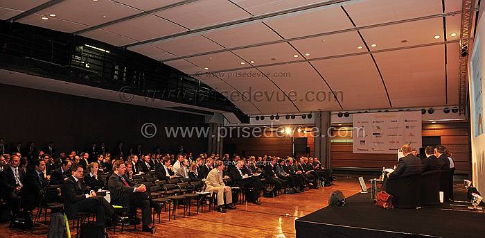 Euromoney_220