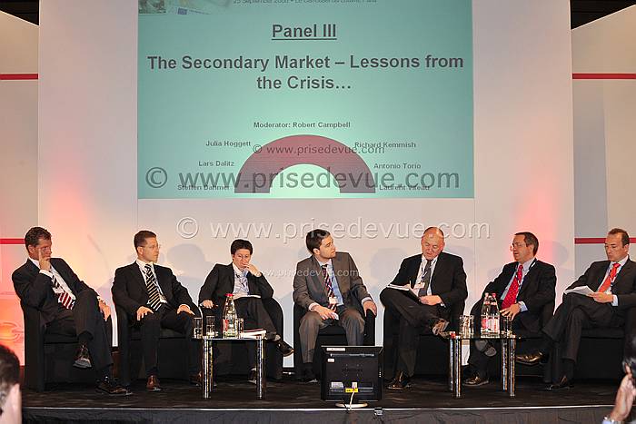 Euromoney_323