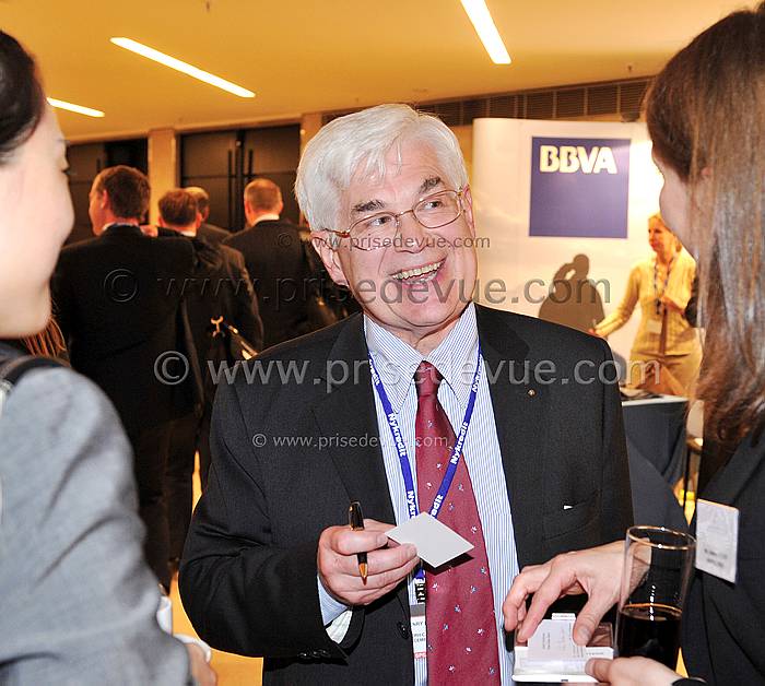 Euromoney_355