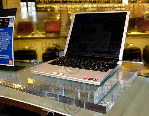 Intel_A_FNAC_012.jpg