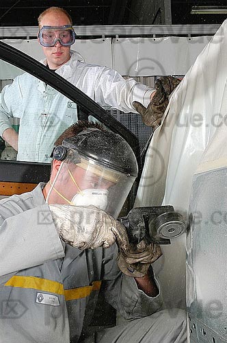 Renault05.jpg