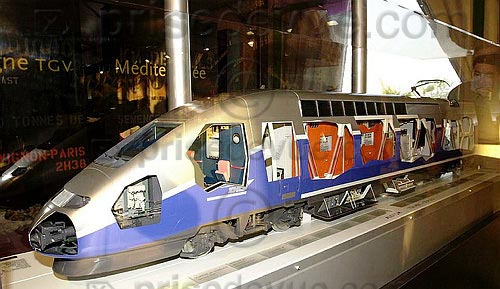 TGV072.jpg